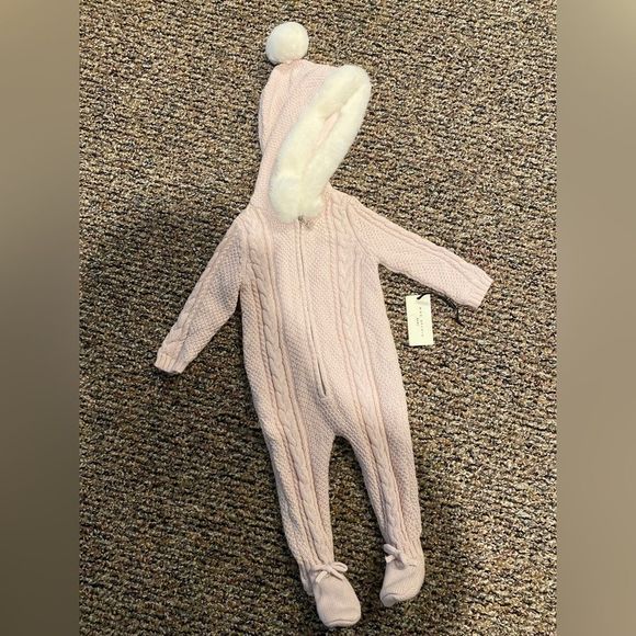 Max Studio Baby Knit Romper fur hoodie Blush pink one Piece - Picture 9 of 10